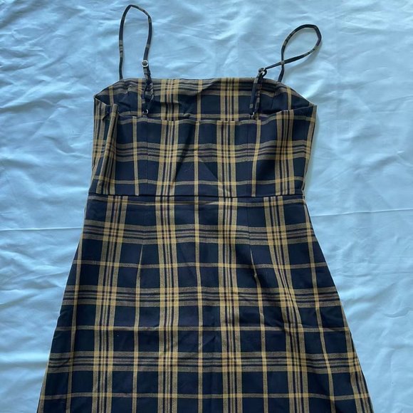 Wilfred Plaid Mini Dress - Picture 3 of 9